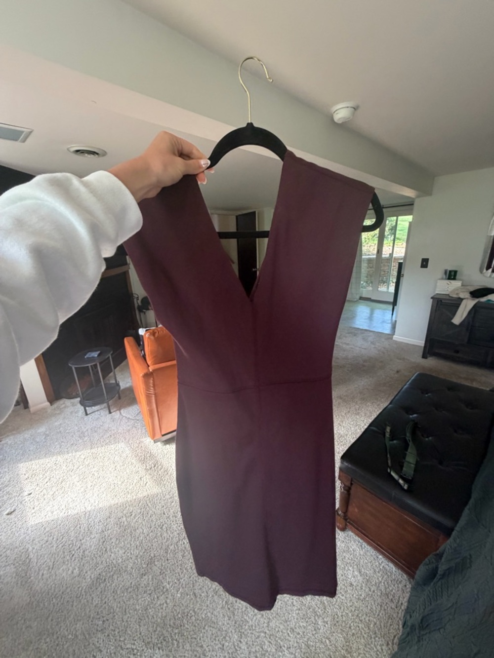 Express Sleeveless V-Neck Midi Dress in Plum